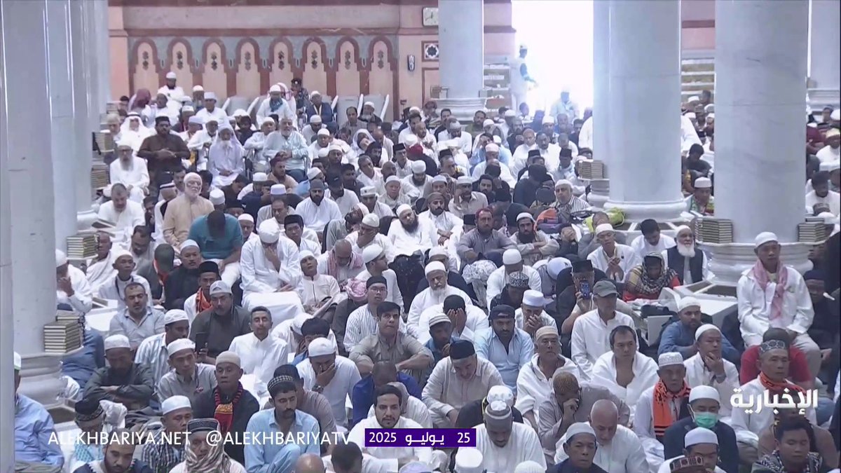 خطيب المسجد النبوي الشيخ عبد المحسن القاسم: التزموا بدينكم توحيدا واتباعا ففيهما كمال الإيمان. -