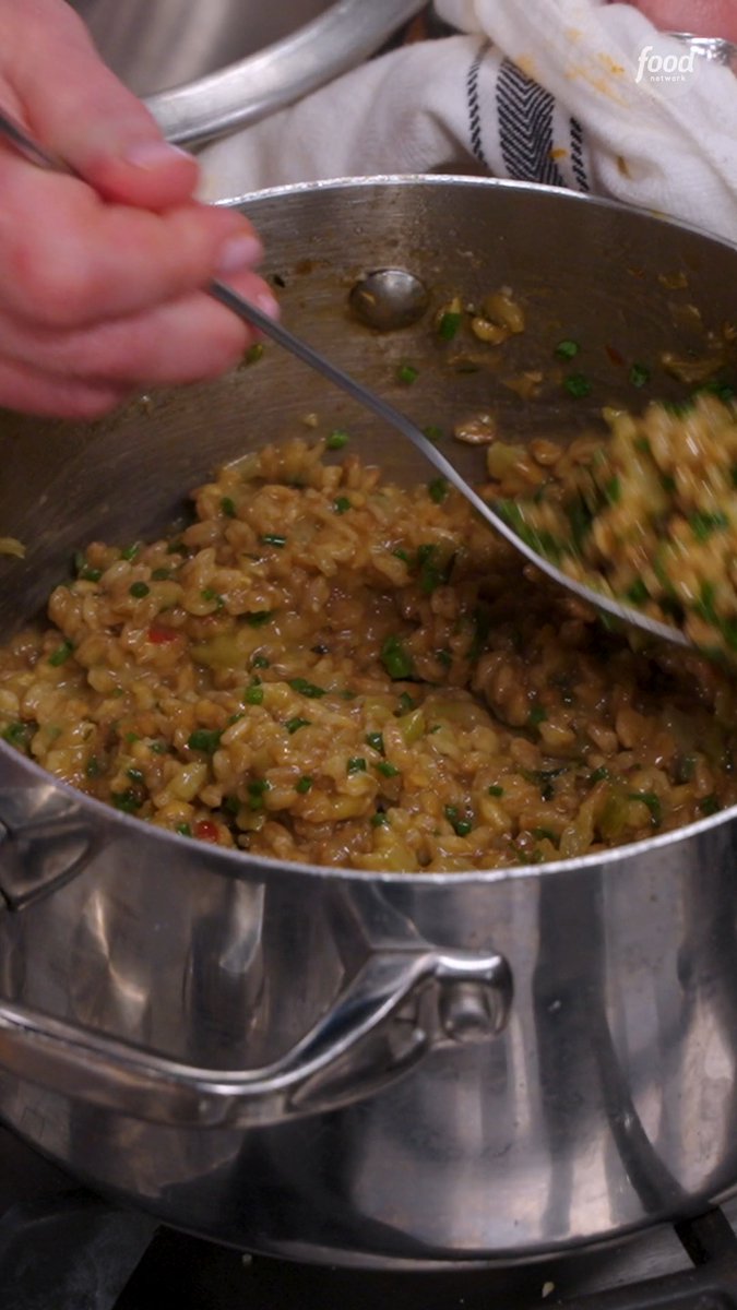 Chicken with Pan Sauce and Roasted Cabbage Steaks are on the menu for the #WorstCooks recruits this week! Anne Burrell and new mentor Gabe Bertaccini give the recruits all their tips 👏 This season of Worst Cooks in America was filmed with Anne Burrell before her untimely passing. We hope fans will enjoy the digital content we shot with her on set and see her doing what she loved – teaching and sharing the importance of food ❤️ #WorstCooks is all-new Monday, July 28th at 9|8c.