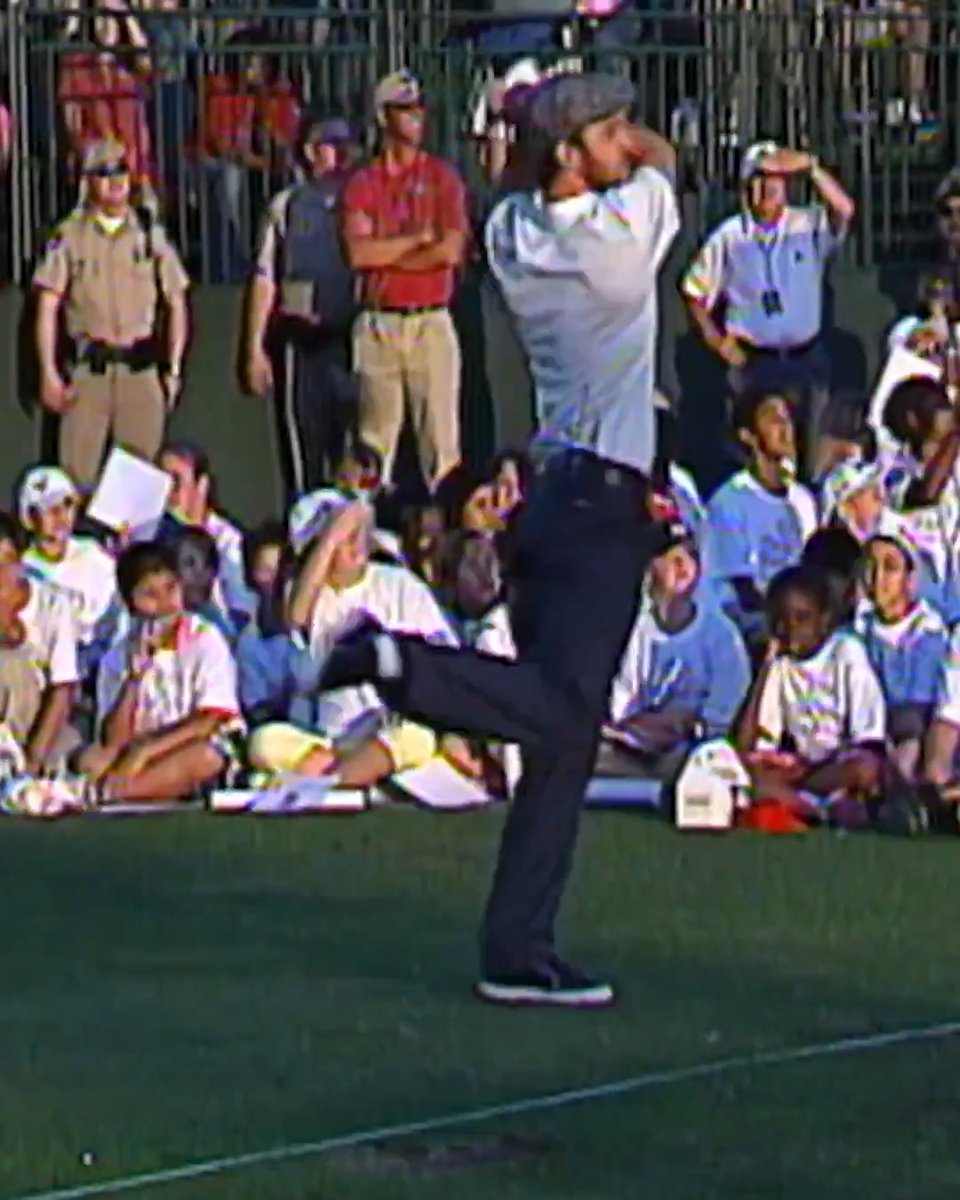 This is Happy Gilmore ... PGA TOUR edition. It's all in the hips. (Presented by TruGreen)