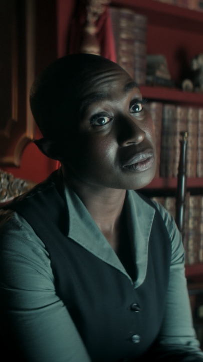 A moment of vulnerability that only Lucienne can acquire from Lord Morpheus.
