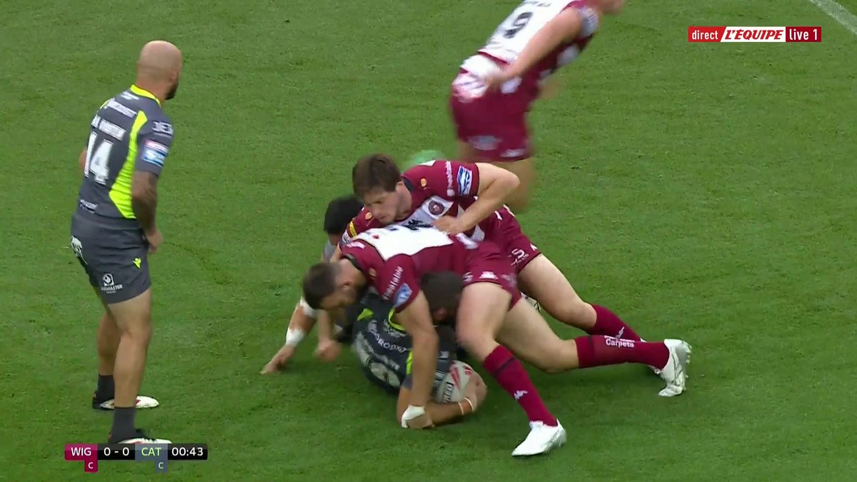 C’est parti pour ce nouveau match de Super League pour les Dragons Catalans, contre les Wigan Warriors #lequipeRUGBY Suivez la rencontre en direct par ici ➡️