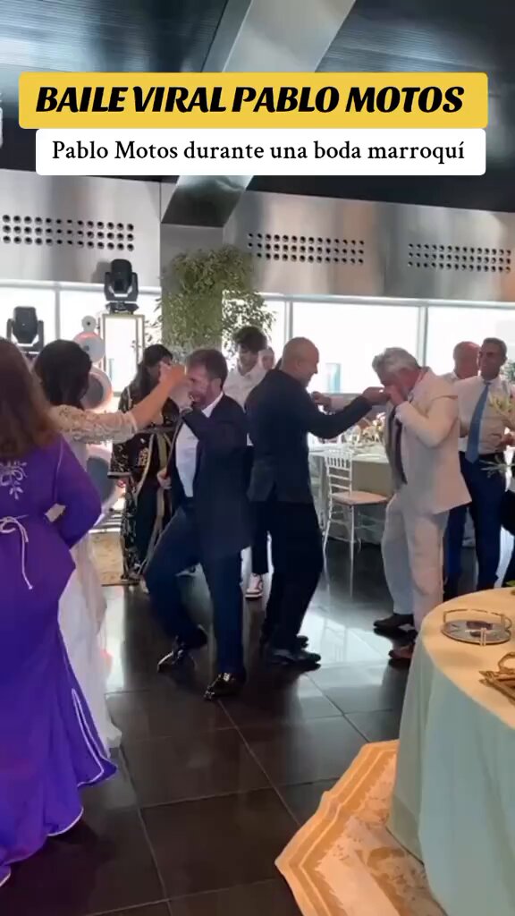 Pablo Motos durante una boda marroquí.