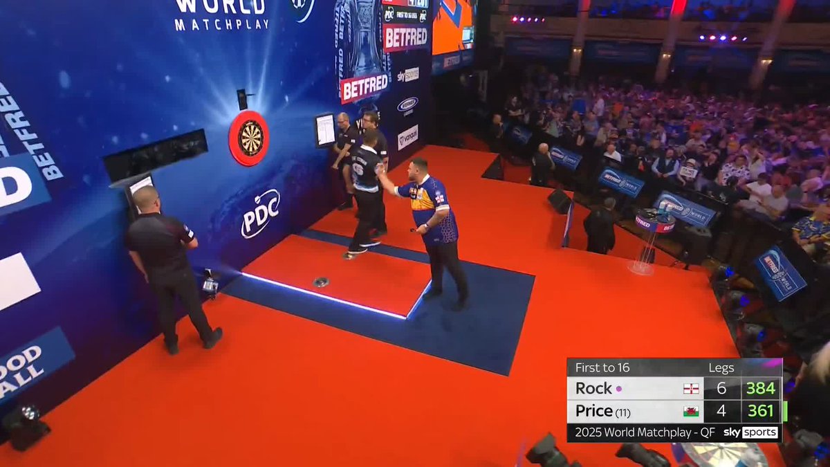 THE BIG FISH IS FOUND IN BLACKPOOL! It's been a long time coming and Gerwyn Price reels in the biggest checkout of the lot to trail 6-5... What a beauty 🎣 📺 #MatchplayDarts | QF