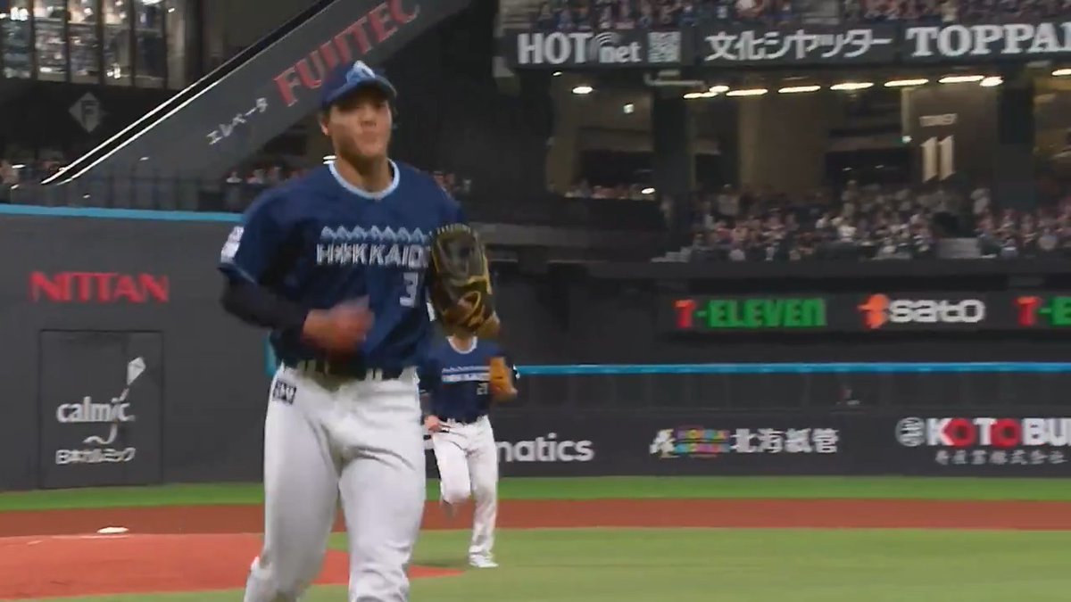 注目のドラ１ルーキー堂々の立ち上がり✨ 北海道日本ハム 柴田獅子 選手が初回三者凡退に抑える‼️ 👇ライブ配信はこちら