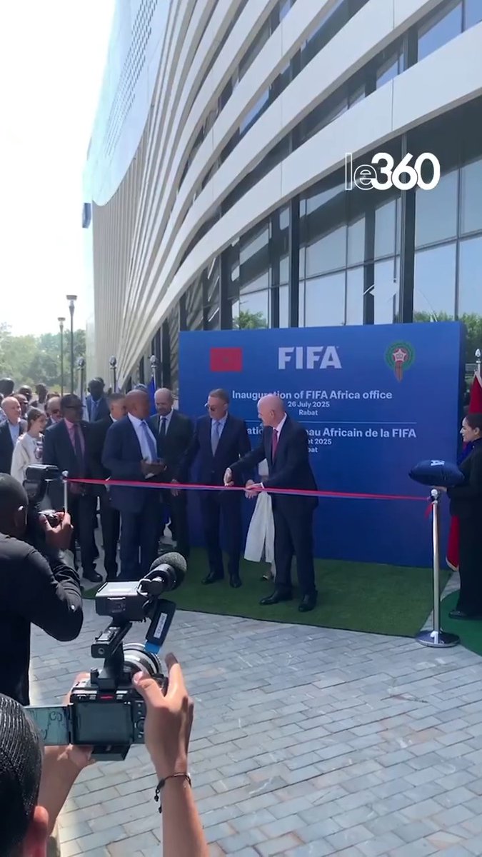 🇲🇦⚽#FLASH| Inauguration du Bureau Central pour l'Afrique de la FIFA à Rabat 🇲🇦, en présence du président de la FIFA, Gianni Infantino, du président FRMF, Fouzi Lekjaa, et du président de la CAF, Patrice Motsepe.
