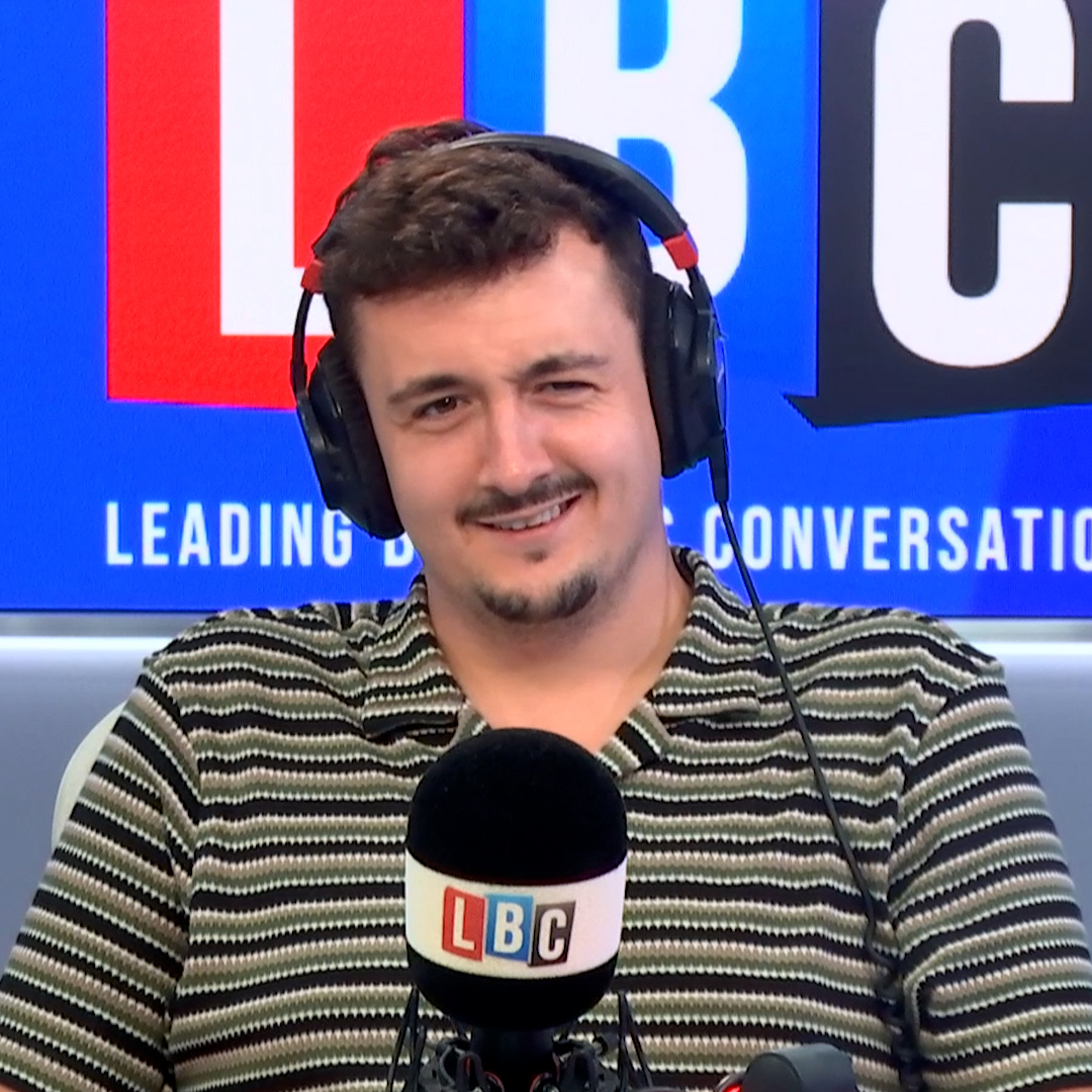 'If you're so patriotic, why wouldn't you be cheering on the Lionesses?' 'Because I can't stand women's football.' ＠HenryRiley1 is in disbelief, as caller Graham says the sport is being 'thrown down his throat'.