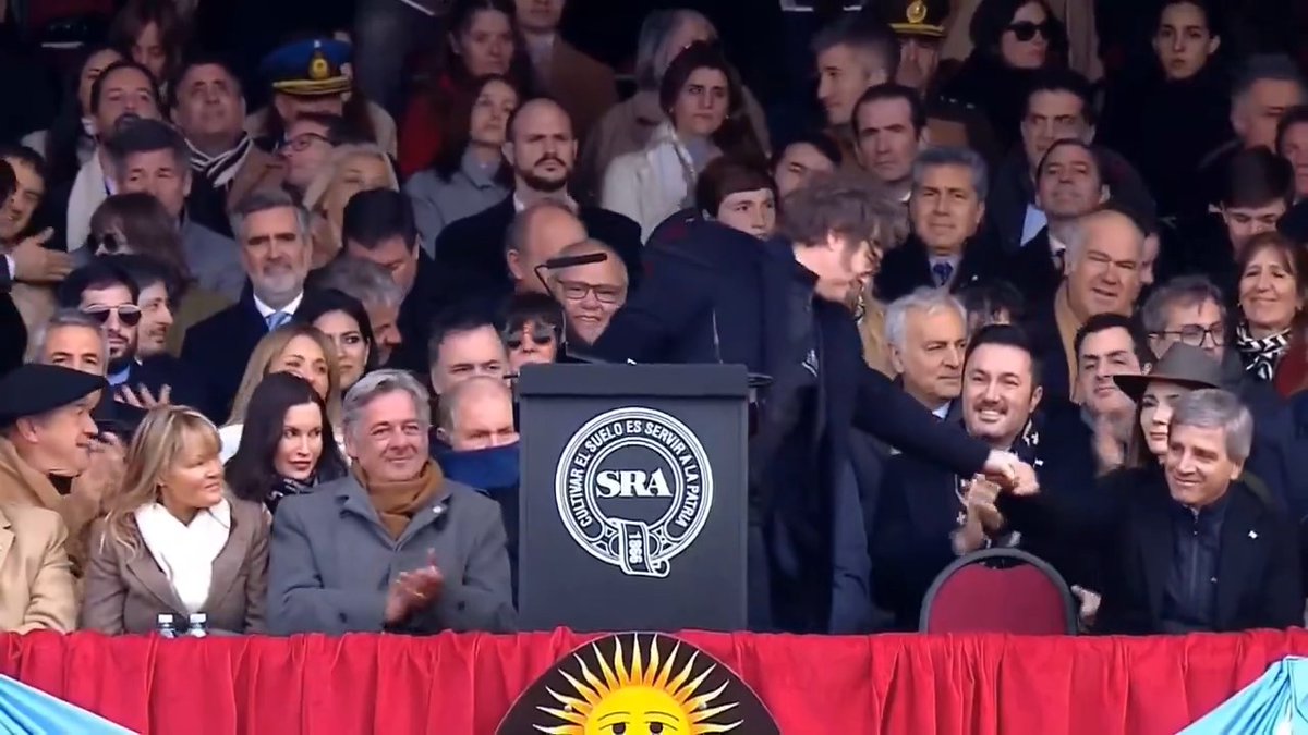 "Retenciones": Porque Javier Milei anunció una reducción permanente de retenciones al campo durante su discurso en La Rural