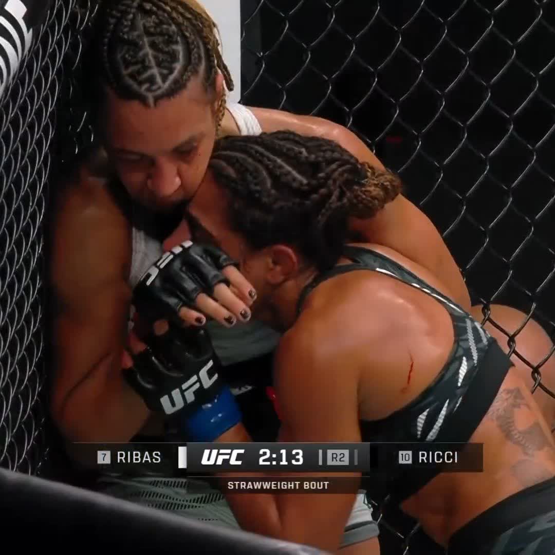 Tabatha Ricci 🇧🇷🇺🇸 s’impose par TKO au 2eme round ! #UFCAbuDhabi