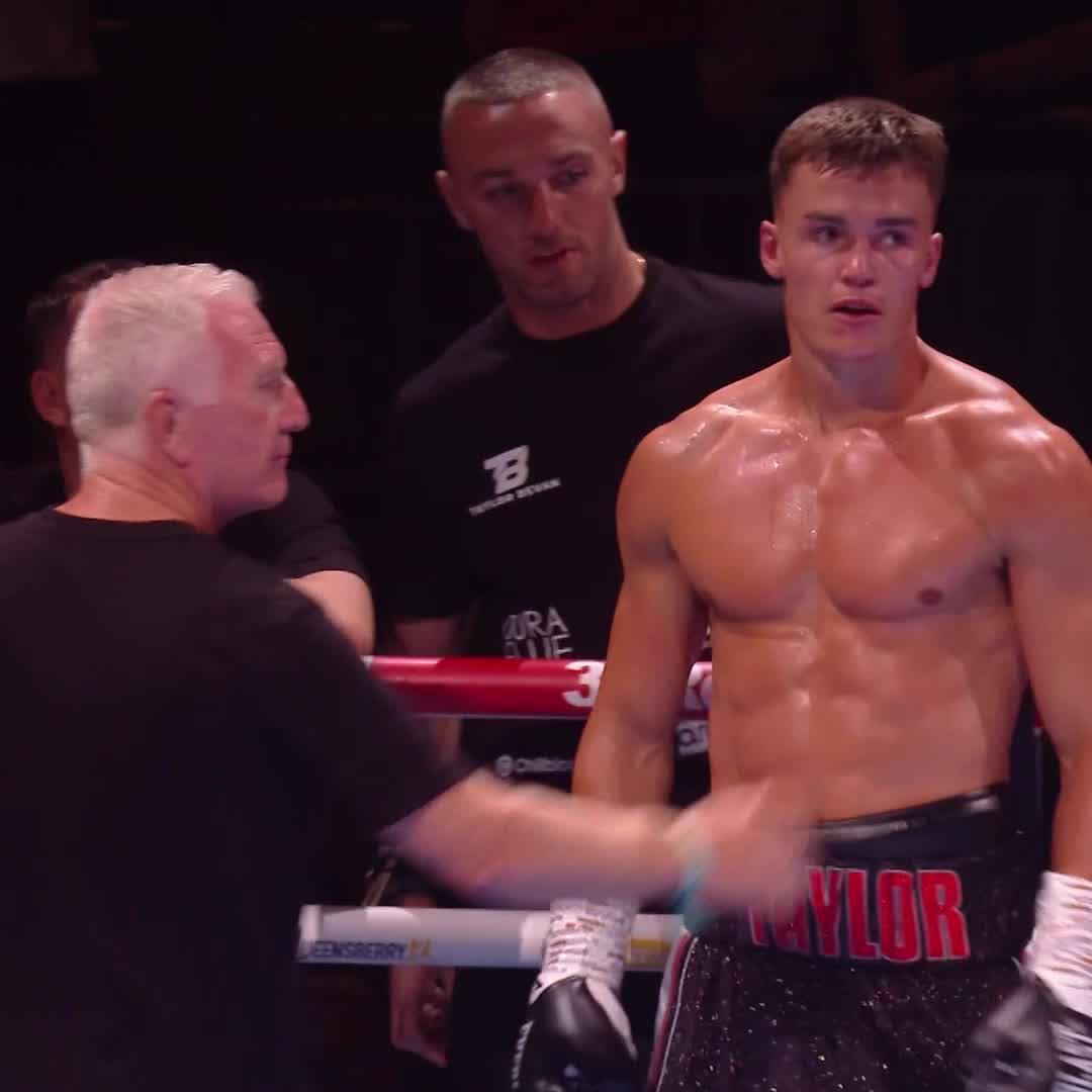 💥 A 5th career stoppage for Taylor Bevan 😤 #GarnerBellotti | July 26 | Live on DAZN