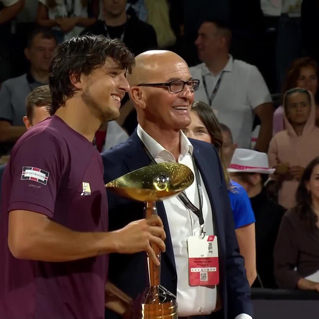 2 weeks x 2 titles = 4 career trophies 🏆 Luciano Darderi #CroatiaOpenUmag