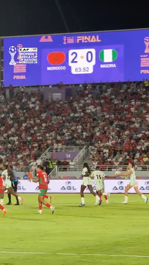 The gap narrows! 🇳🇬 Esther Okoronkwo converts for Nigeria, pulling one back against Morocco in the #TotalEnergiesWAFCON2024 final! 🎯