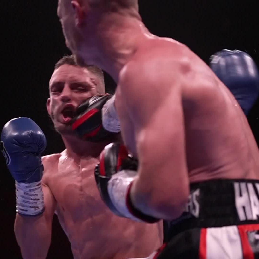 The shots to close the show 👊 #GarnerBellotti