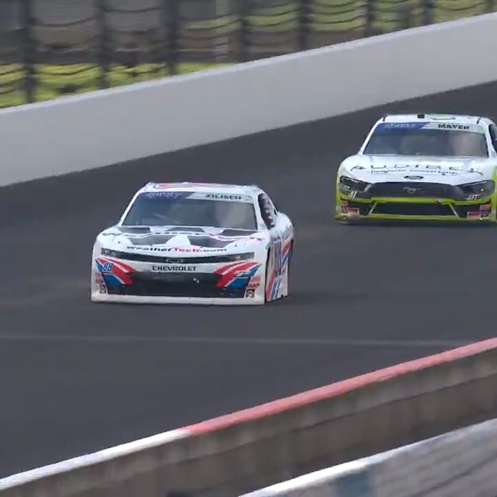 Three in a row. 🏁🏁🏁