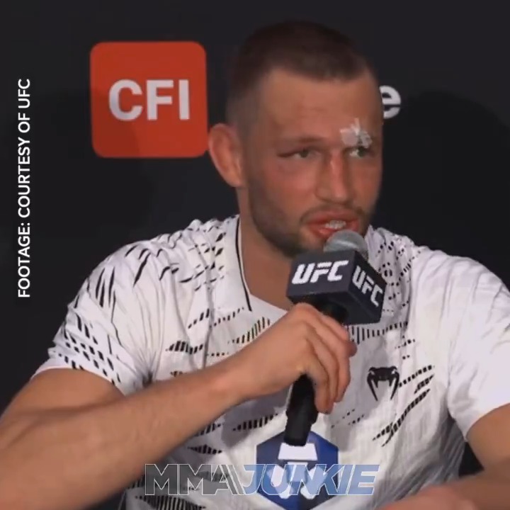 Reinier de Ridder won "three rounds at least" vs. Robert Whittaker at #UFCAbuDhabi and says he has a "good chance" of getting the Du Plessis vs. Chimaev winner. 🎥 UFC