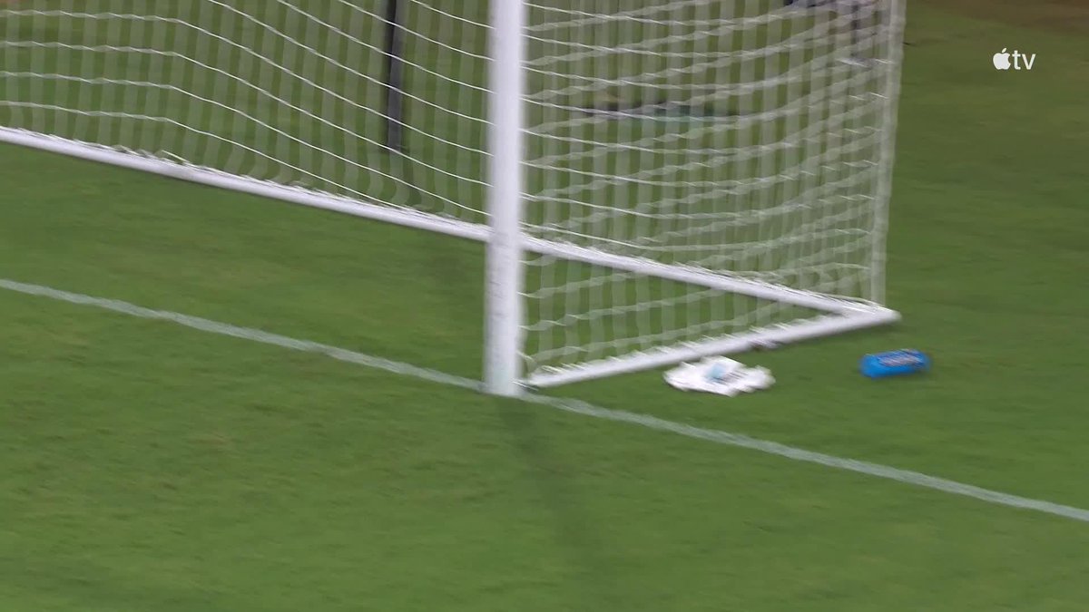 Robert Taylor from the edge of the box 🎯 (via Major League Soccer)