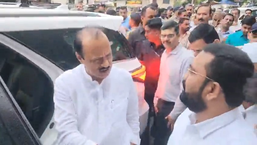 Hinjawadi IT Companies Leaving Pune For Hyderabad And Bengaluru Because Of Your Failures - Ajit Pawar to Sarpanch #Hinjawadi #Pune Read in detail here: