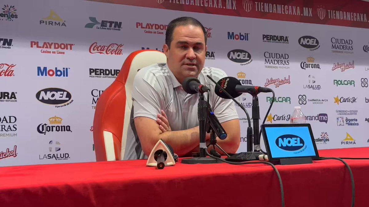 🦅AMÉRICA🦅 JARDINE HABLA SOBRE LA PELOTA PARADA EN CONTRA…EL DOLOR DE CABEZA DEL AMÉRICA “La afición debe de estar molesta por ese tema (la pelota parada). Trabajamos mucho. Es un tema que nos molesta y debemos de trabajar y repetir”, Andre Jardine. TUDN MEX TUDN USA