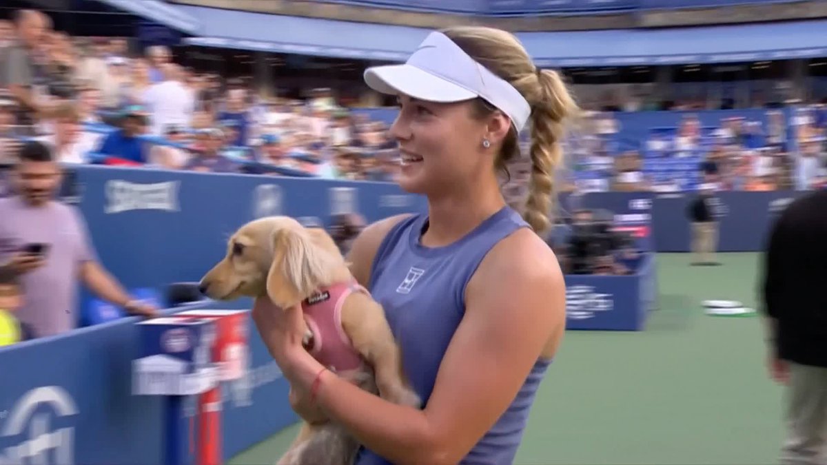 Bella steals the show! 😊 Anna Kalinskaya celebrates with her dog after reaching the final in Washington ❤️