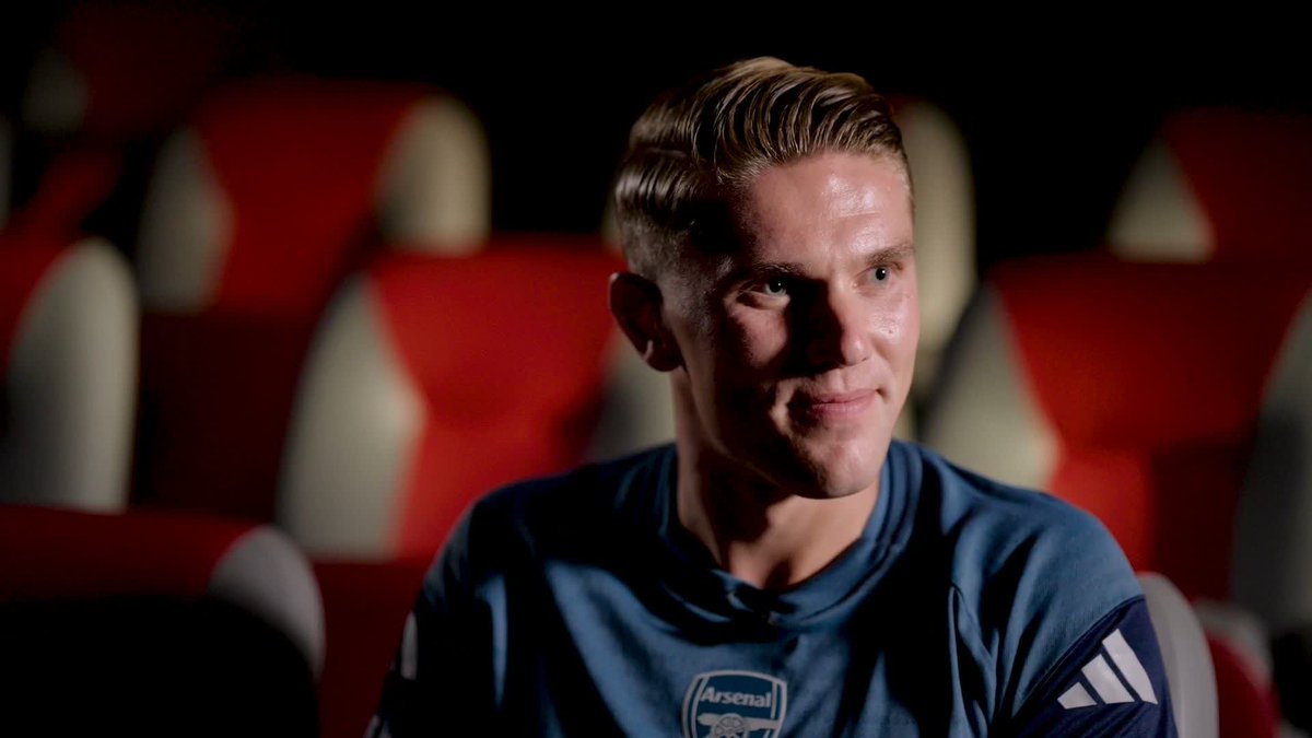 "I always want to score" 😤 Viktor Gyokeres cannot wait to get going at Arsenal! 🔴 [📹: Arsenal]