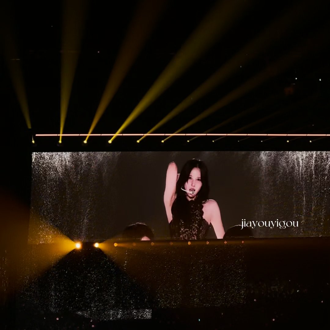 THE FANCHANTS AND CHEERS FOR MINA'S SOLO STAGE FROM J-ONCE 🔥