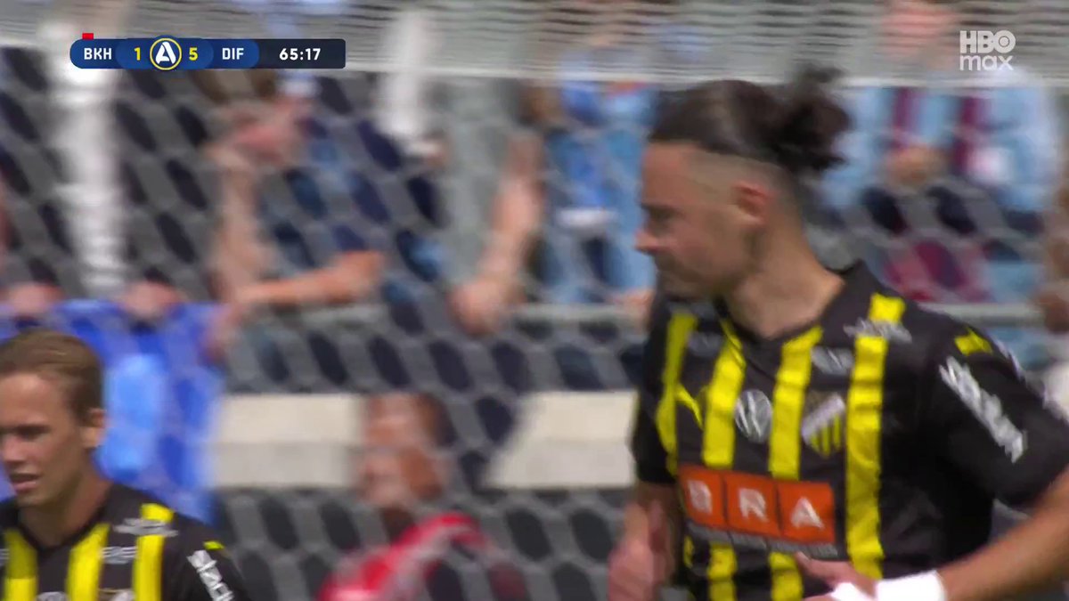 Amor Layouni med reduceringen för Häcken 🟡⚫ 📲 Se matchen på HBO Max och Kanal 5