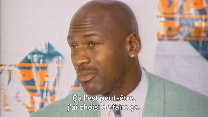 Après la mort de son père, Michael Jordan se lance dans le baseball en 1994 avec les White Sox. Mais face à la grève des joueurs, inactif et ennuyé, il décide de revenir au basket en 1995 avec les Bulls.