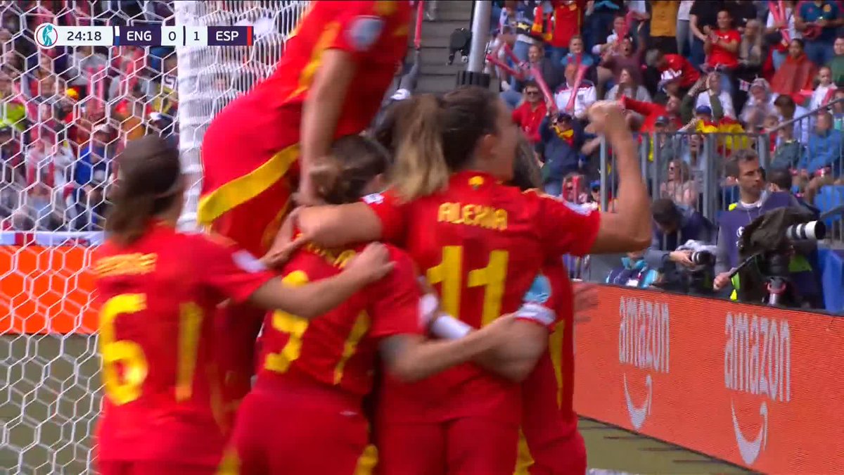 SPAIN LEAD IN THE EUROS FINAL 💥 La Roja TEAR the Lionesses apart to open the scoring!