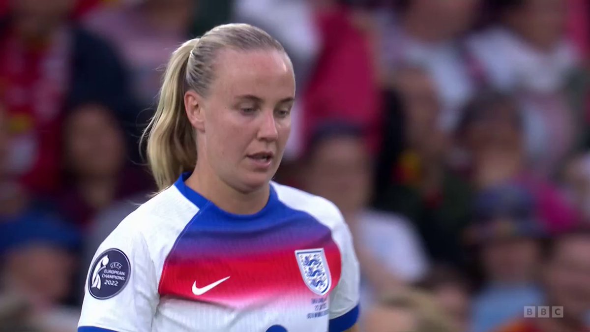 Emotional rollercoaster! 🥵 A double-hit means Beth Mead has to retake...and Cata Coll palms it away. #BBCFootball #WEURO2025