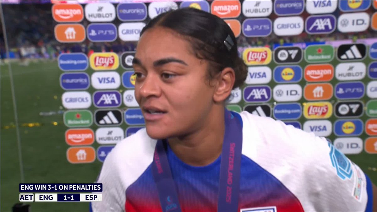🗣️ "I was super scared to play today for the first time in my life!" What a journey it has been for Jess Carter, and now, a European Champion 🎖️ 🎤 Katie Shanahan