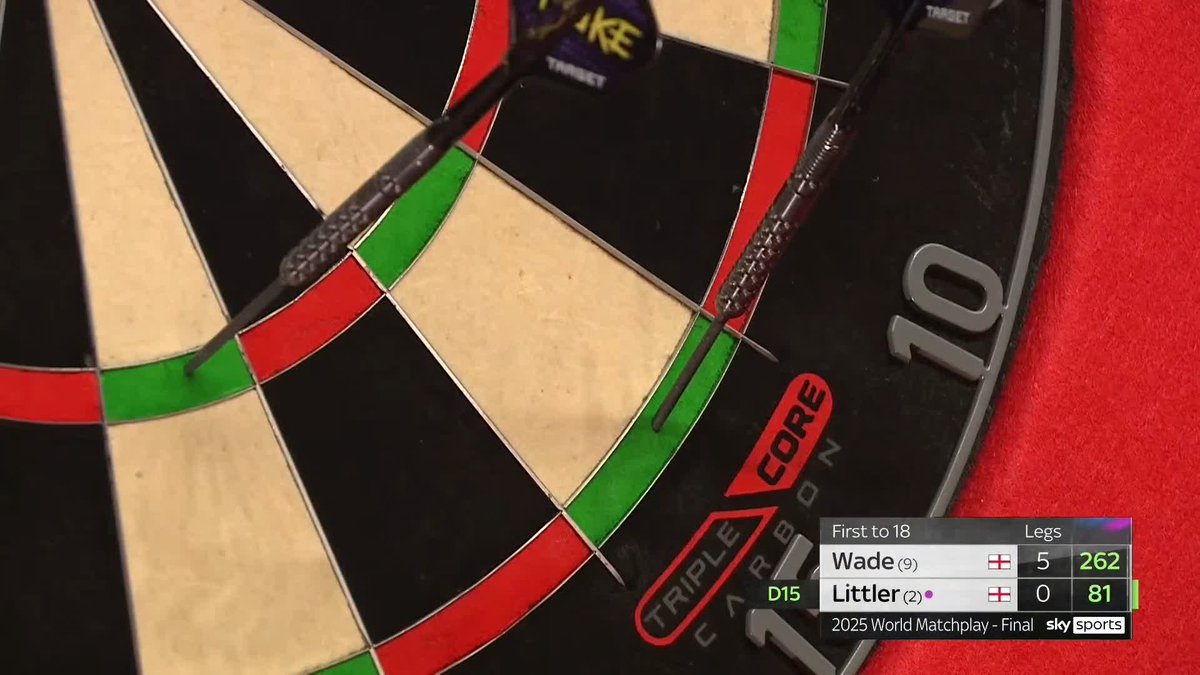 LITTLER OFF AND RUNNING! Luke Littler opens his account with a superb 11-darter in leg six. Will that spark the World Champ into life? 👀 📺 #MatchplayDarts | Final