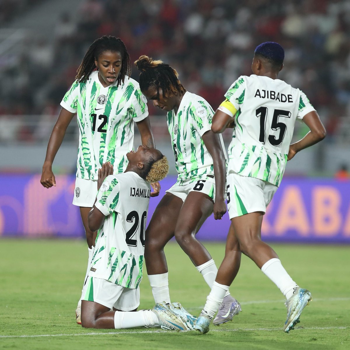 Captain Okoronkwo led from the front, and the Super Falcons soared together. 🇳🇬✈ Royal Air Maroc | #TotalEnergiesWAFCON2024