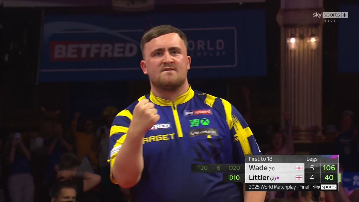 Luke Littler has come from 5-0 down up to 5-5! 👏