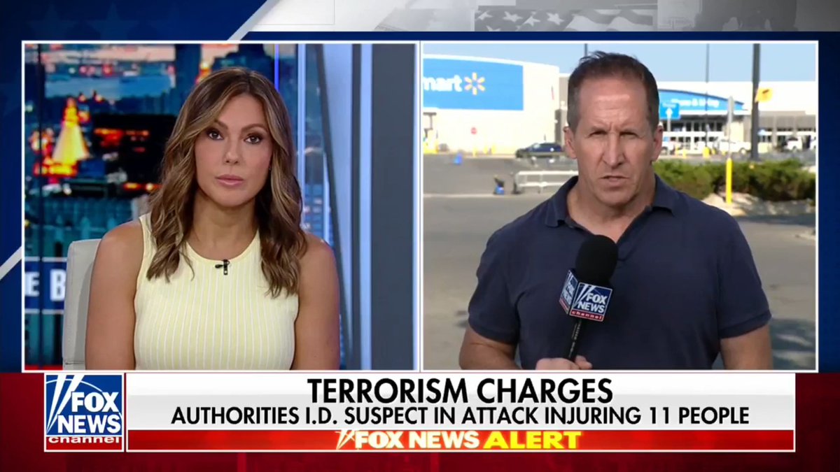 Citizens didn't just "stand by," they helped stop the alleged Walmart mass stabber, FOX News Senior Correspondent Mike Tobin reports.