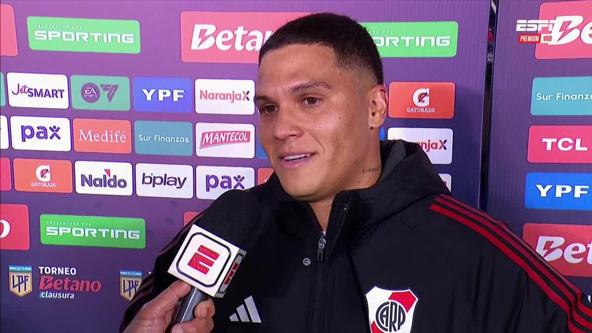 🎙️ ‘Yo no decidí volver a River. Marcelo (Gallardo) me llamó y ¿cómo le voy a decir a mi casa que no voy a volver? Se siente el cariño : Juan Fernando Quintero volvió a jugar con River Plate 🇦🇷