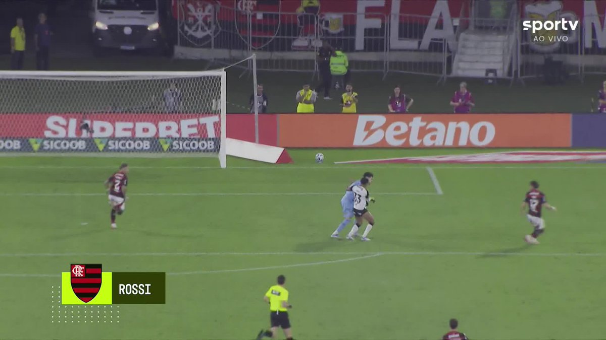 O Fechamento sportv tentou desvendar o que passou na cabeça do Rony neste lance contra o Flamengo. Foi um Inacreditável Futebol Clube?