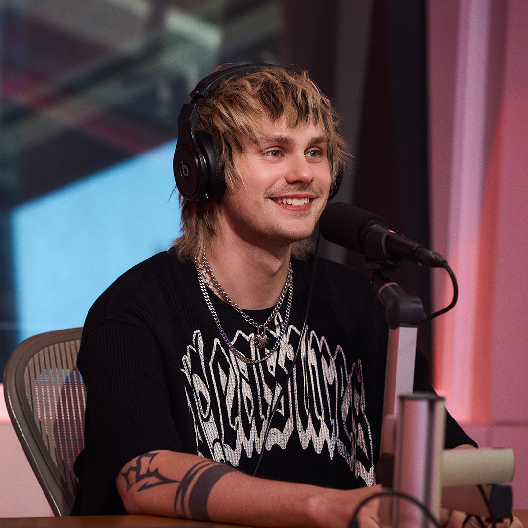 No pressure, all fun. michael clifford of 5 Seconds of Summer talks to holytravis about his debut solo album, SIDEQUEST. Hear the full album on Apple Music.