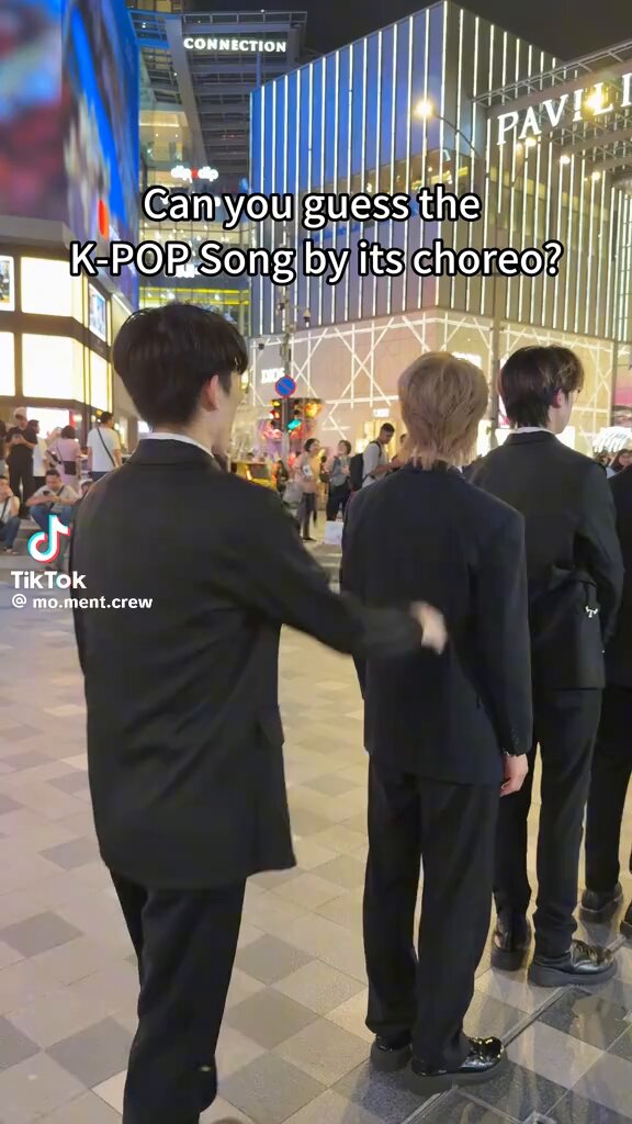 Bangtan needs to play this song choreo charade game in run bts with all their individual singles. It would be so chaotic 😭🤣
