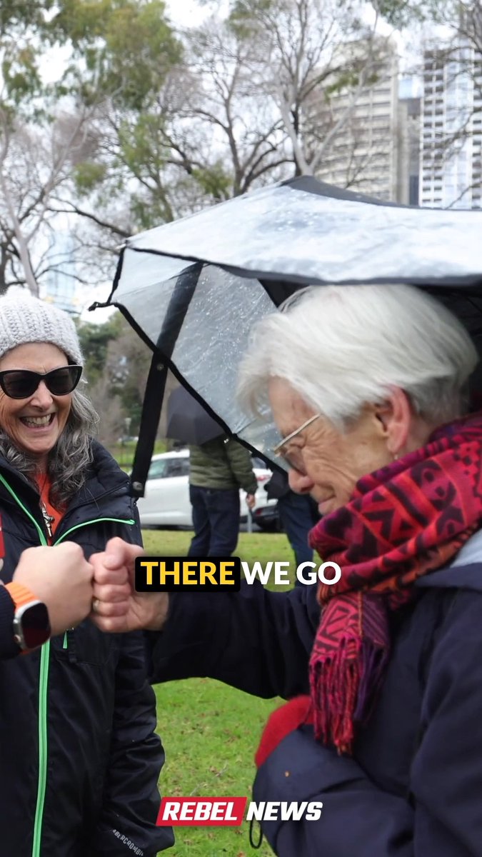 This 93-year-old woman has more courage, clarity, and common sense than most people half her age. They don’t make them like this anymore. 📽️ Full vid:
