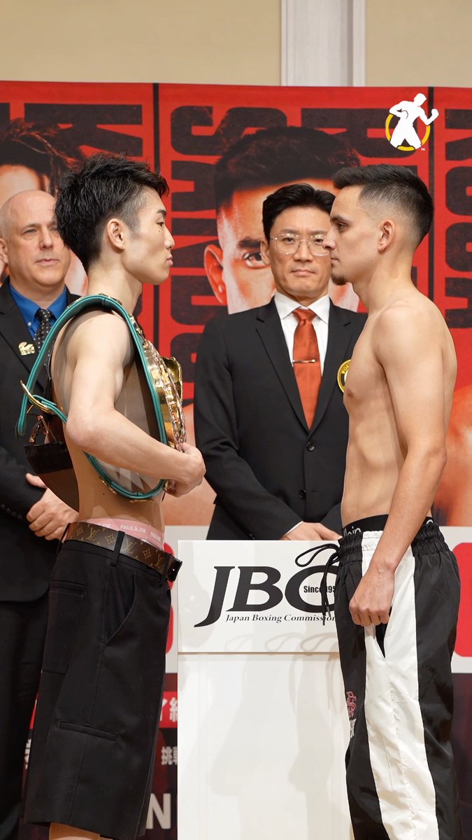 ⚖️ Kenshiro Teraji vs Ricardo Sandoval weigh-in results: 🇯🇵 Kenshiro Teraji - 111.5lbs 🇺🇸 Ricardo Sandoval - 111.7lbs ✅ All set for their WBA and WBC flyweight world title clash tomorrow in Yokohama, Japan on DAZN.