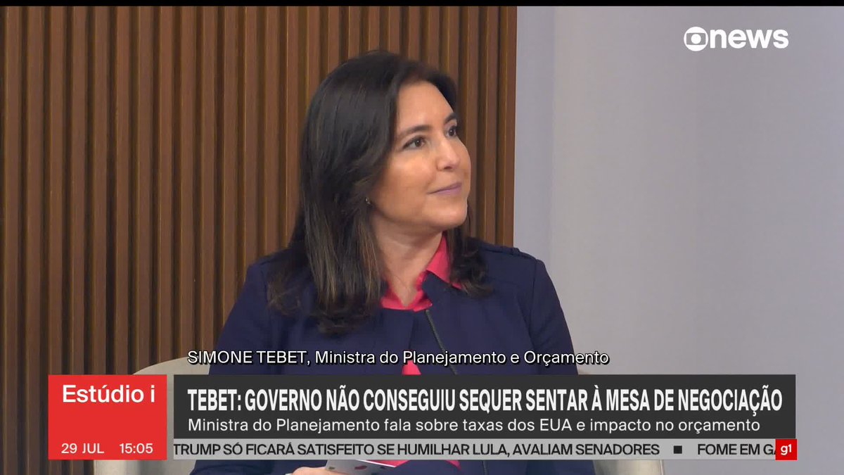 “O pré-1º de agosto significa estarmos pedindo constantemente, através do vice-presidente, da diplomacia brasileira e do ministro da Fazenda, tratativas com intermediários, que hoje nos sinalizam que o presidente (Donald) Trump ainda não quer conversar com o Brasil. (...) Mas o Brasil precisa redescobrir o Brasil, porque se fosse há 15 anos, estaríamos realmente vivendo uma situação caótica. Não quero diminuir o peso, a importância e a gravidade dos fatos, mas a grande realidade é que o Brasil conseguiu diversificar a sua matriz econômica e, mais do que isso, os seus parceiros. (...) Muitas vezes a gente ouve falar que o problema é o Brics. Não. O Brics é a nossa solução. Hoje, quando a gente fala em comércio exterior no caso do Brasil, os países da Ásia são fundamentais tanto no que vendemos quanto no que compramos”, disse a ministra do Planejamento e Orçamento, Simone Tebet, sobre as negociações em relação ao tarifaço de Trump. ➡ Assista ao #Estúdioi: #GloboNews