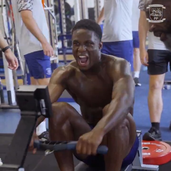 Serious graft in the gym. 🥵 The North End Way continues with more unseen behind-the-scenes footage. 🎬 #pnefc