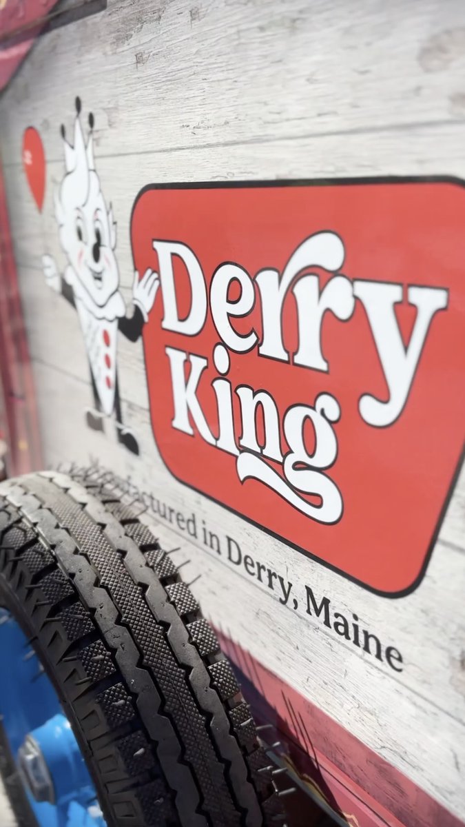 See IT with your own eyes. #ITWelcomeToDerry took over #SDCC2025.