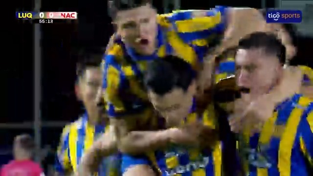 ⚽️¡PARA CERRAR EL LUIS SALINAS! Walter Rodríguez convirtió este GOLAZO para abrir el marcador ante Nacional. 📺Tigo Sports ▶️Viví el #ClausuraAPF2025 por