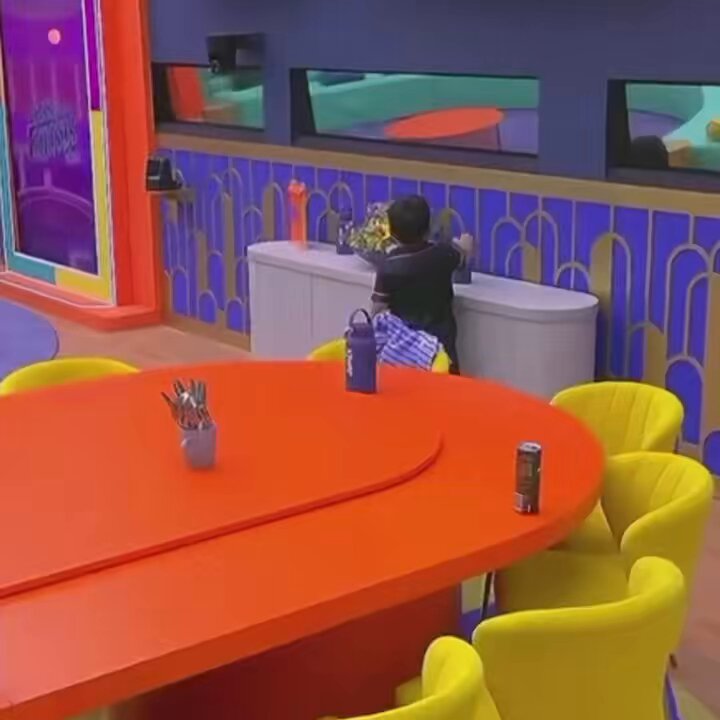 abelito haciéndose pendejo porque quería ir al baño pero le daba pena porque estaba ninel JAJDJA 😭😭😭 #LaCasaDeLosFamososMx