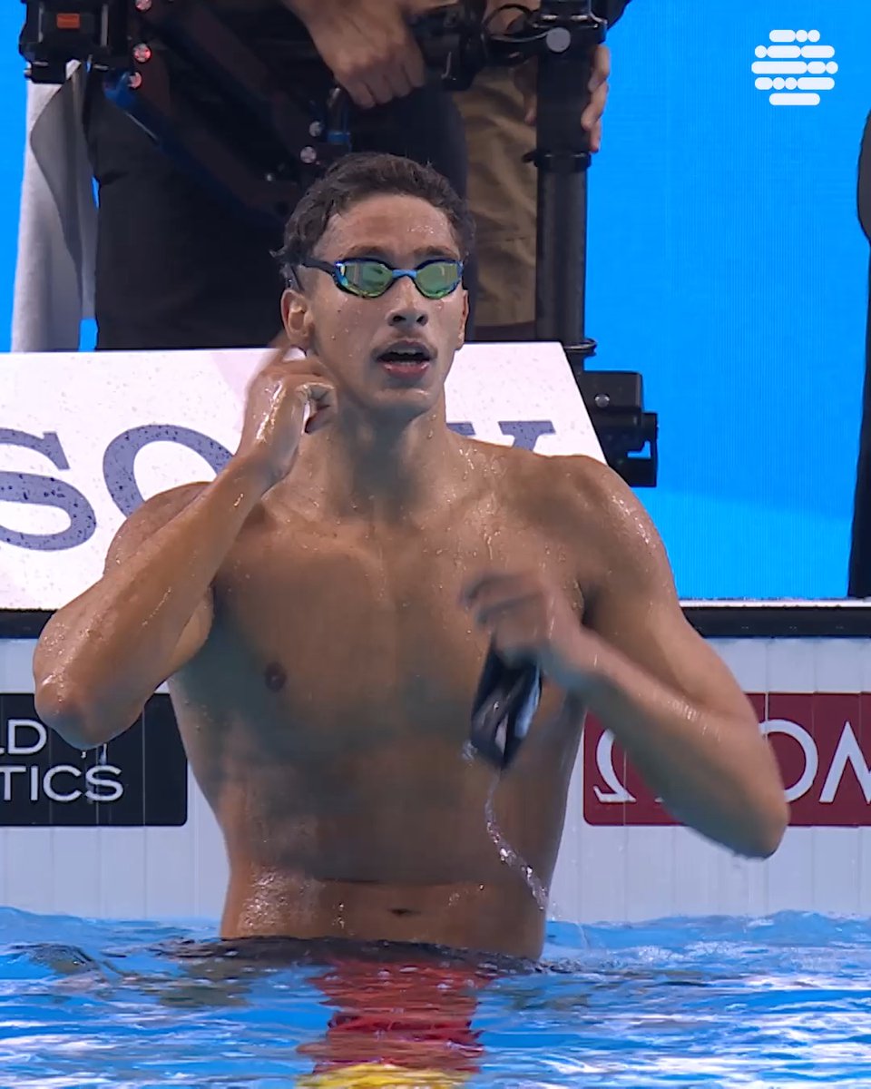 Ahmed Jaouadi makes history for Tunisia! 🇹🇳 After narrowly missing the podium in Paris and grabbing a short-course bronze in December, he storms to his first long-course medal under the lights of Singapore!! #AQUASingapore25 #Swimming