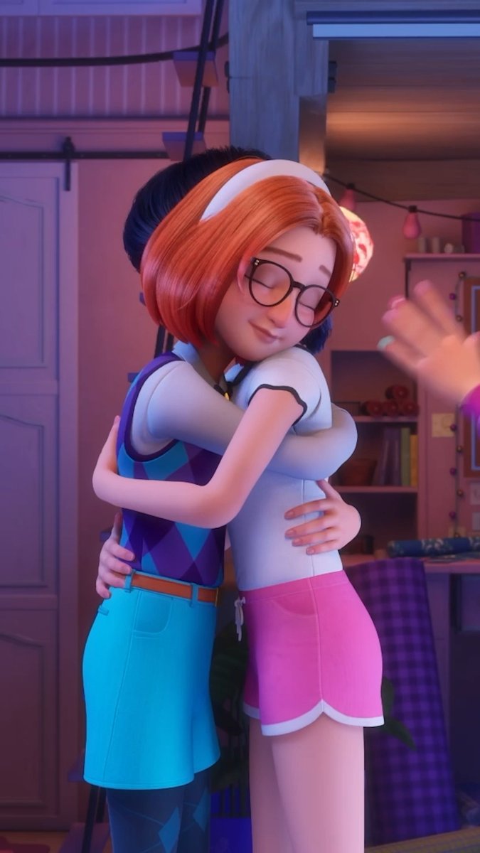 It’s International Friendship Day! Tag your best friend 💖