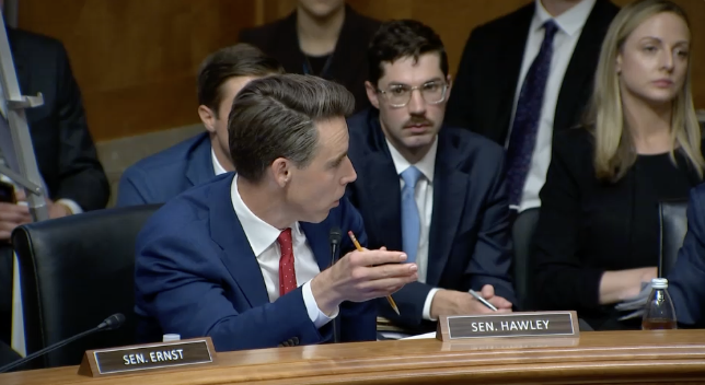 A MAJORITY of Americans support banning members of Congress from trading stocks. Senator Hawley: "I don't mind anybody being rich. What I mind is people getting rich while they're here trading stock—which I think we can all agree on—and this bill would put a stop to it."