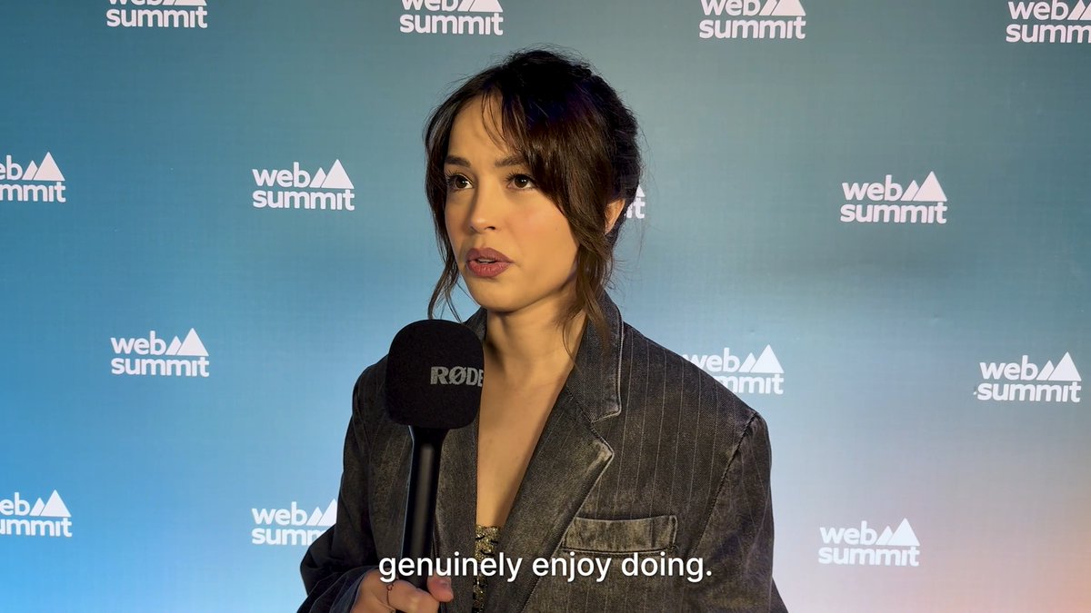 What's the one piece of advice you wish you had when you first started creating content? 🤔 We caught up with RAE at #WebSummitVancouver to discuss the future of live content, practical tips for dealing with online criticism, and building a strong community. What's the one piece of advice you wish you had? Let us know in the comments!