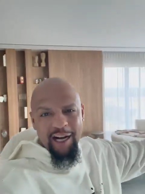 Felipe Melo'dan Victor Osimhen paylaşımı 😅