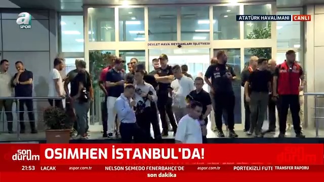 🎙️ Kaya Temel: "Victor Osimhen’in İstanbul’daki evi, Leroy Sane’nin evine yakın olacak. Muhtemelen Osimhen, Sane’nin komşusu olacak gibi görünüyor. Bu planlamalar, geçtiğimiz aylardan itibaren başlamıştı."